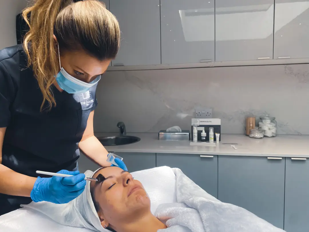 November Chemical Peel Offers with Victoria