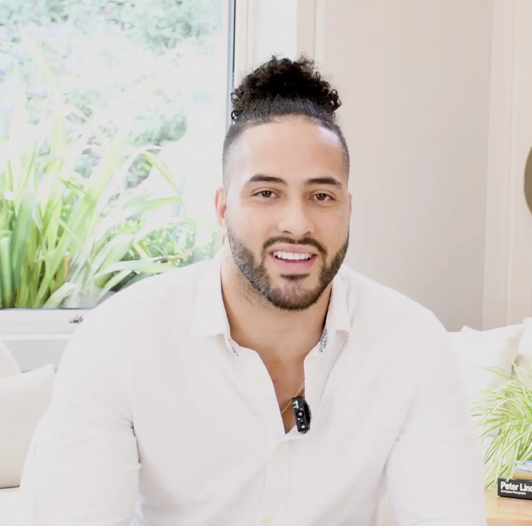 Ramon Silva: Smile Transformation at The Door W4